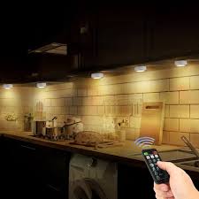 Luces LED Adhesivas para Armarios y Cocinas